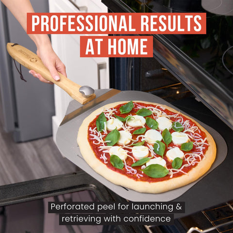 Chef Pomodoro folded pine handle for compact storage and easy transport