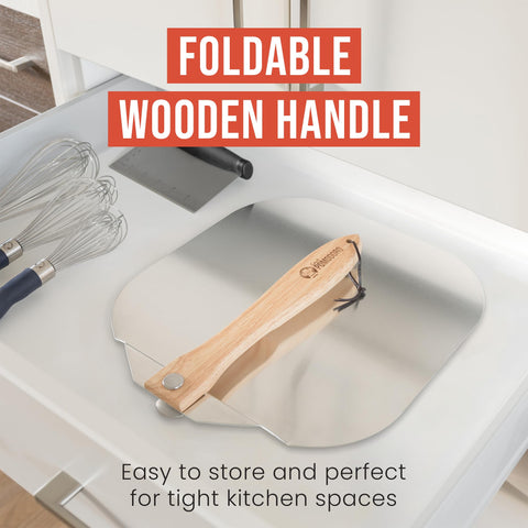 Chef Pomodoro handle joint detail showing secure fold mechanism for safety