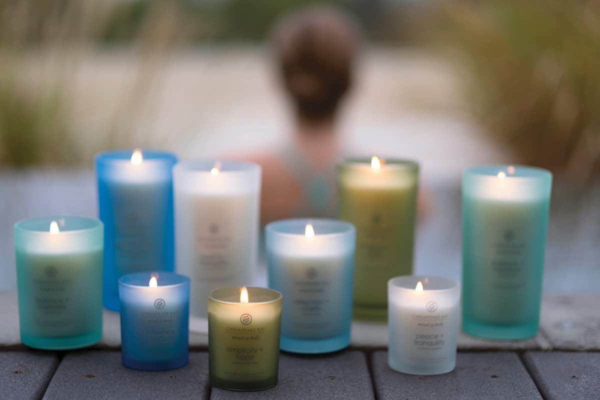 Chesapeake Bay Candle close-up of wax and wick highlighting clean soy blend burn benefit