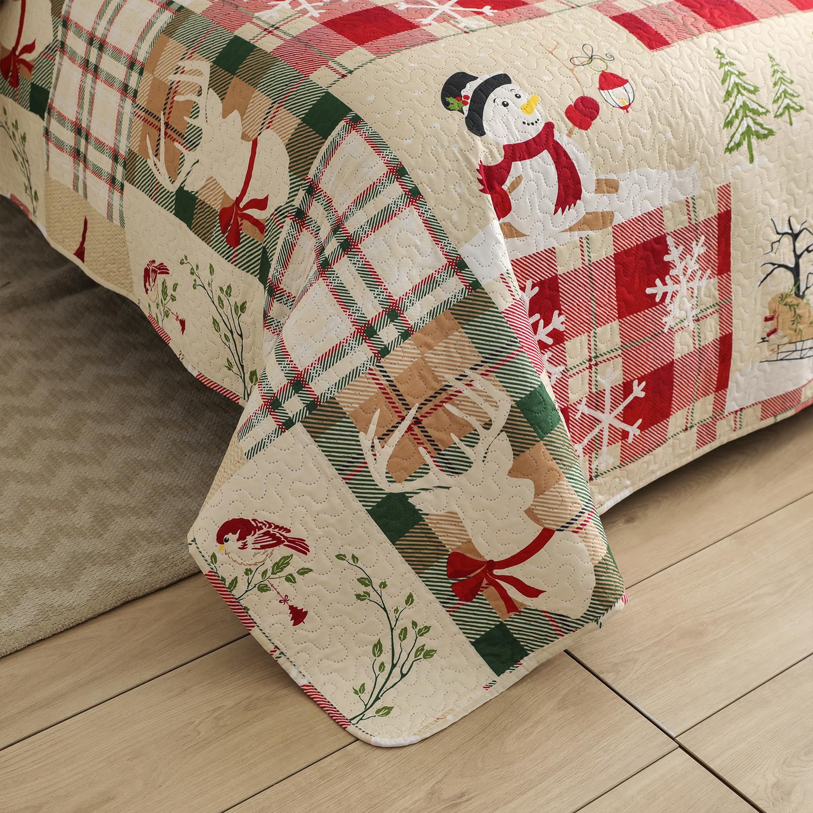 CHESITY fabric texture close-up of microfiber showing soft feel and breathable comfort