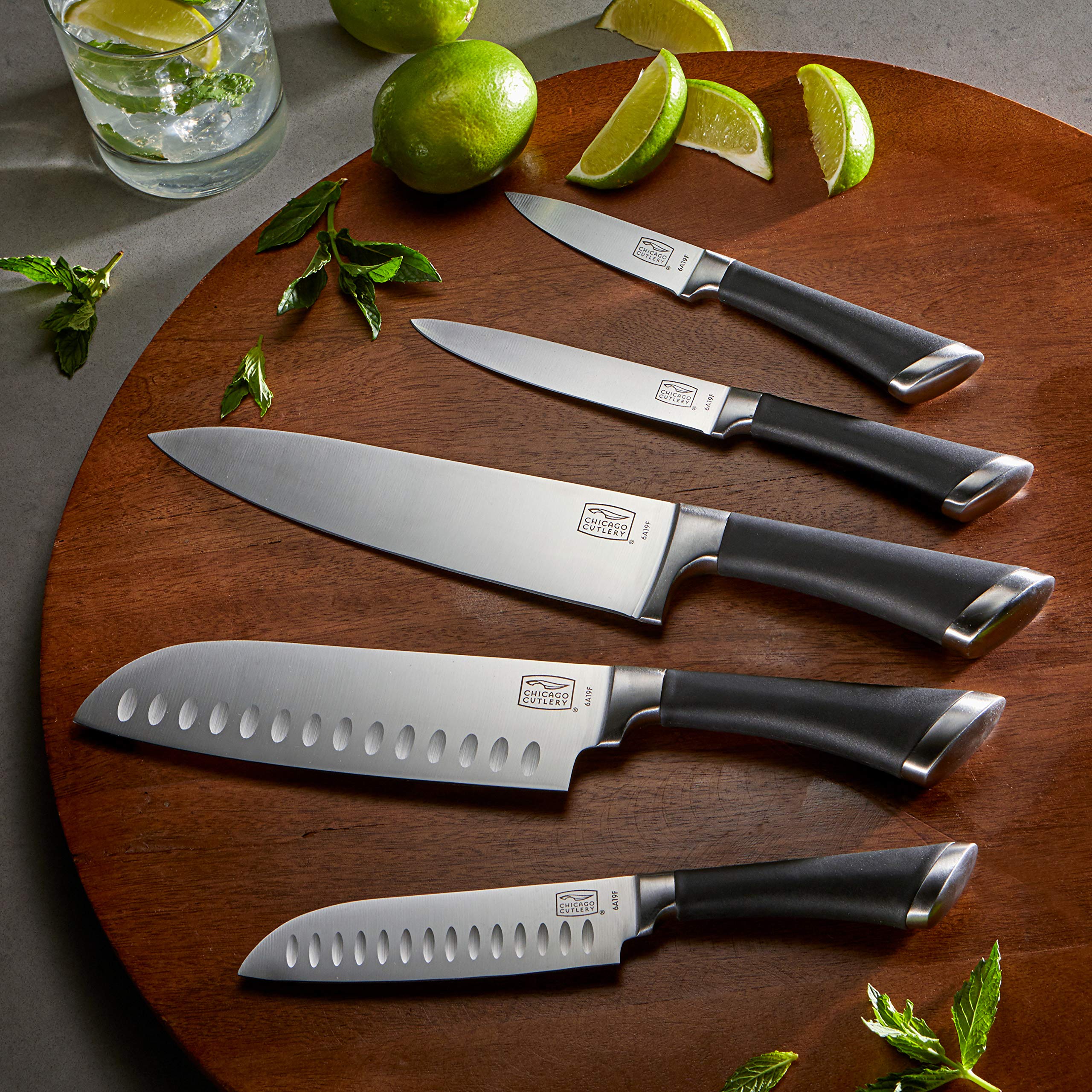 Chicago Cutlery close blade edge detail showing 26-degree taper grind for precise cutting benefit