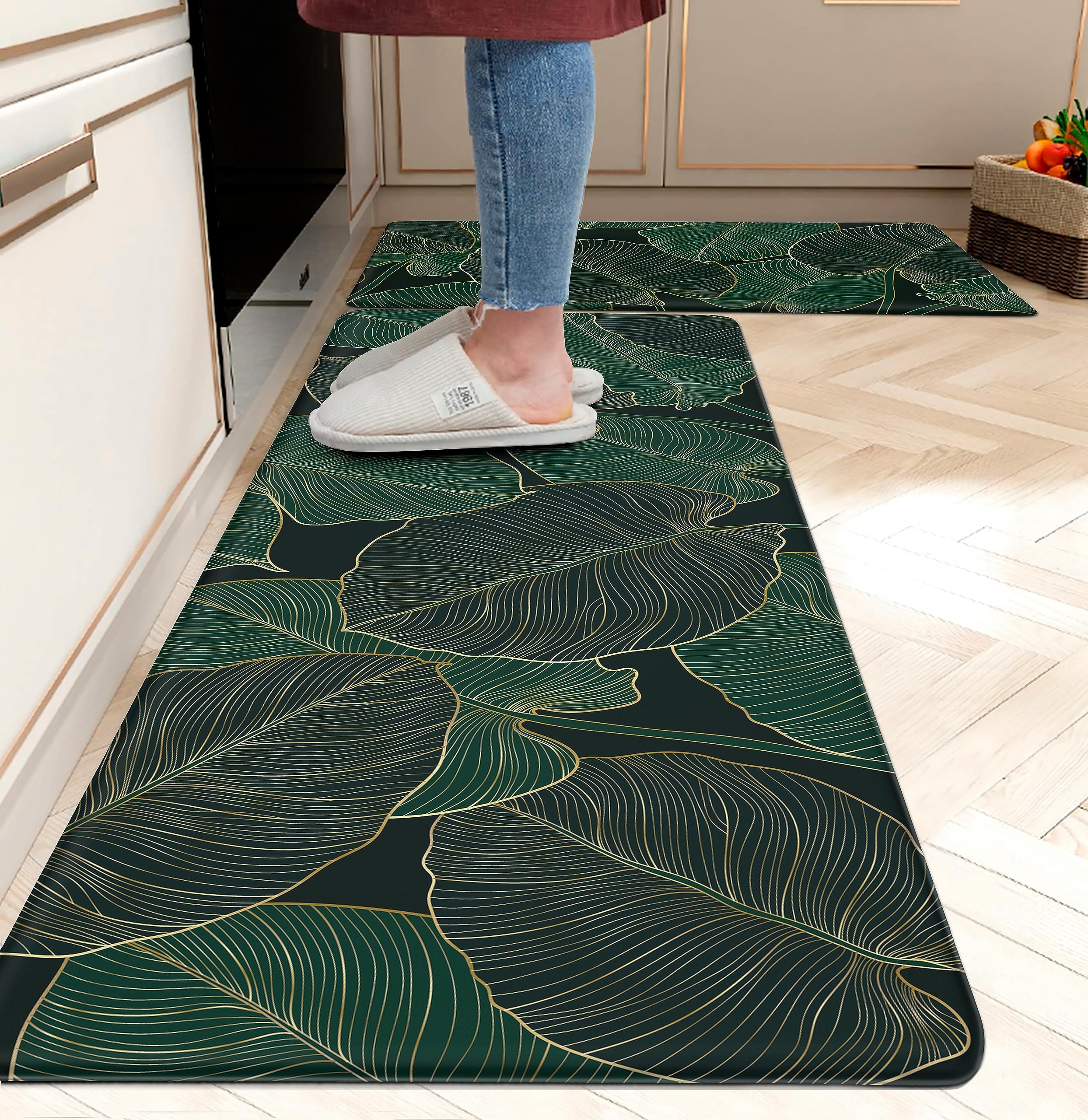 chiinvent front view of paired mats showing palm leaf print and modern style comfort