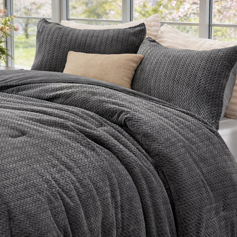 ChiXpace comforter front packaging shows full grey bed set and inviting drape
