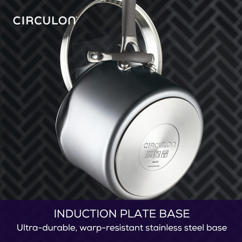 Circulon saucepan beside utensils showing 3-quart scale and practical size benefit