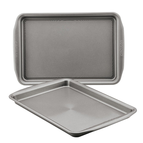 Circulon front view of two gray cookie pans showing size and finish benefit