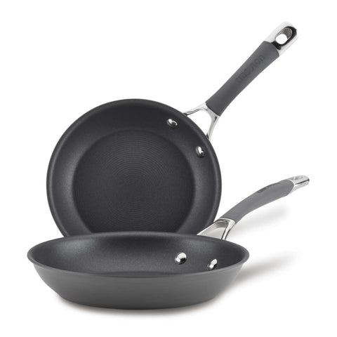 Circulon Radiance front view showing gray pans and clean profile benefit