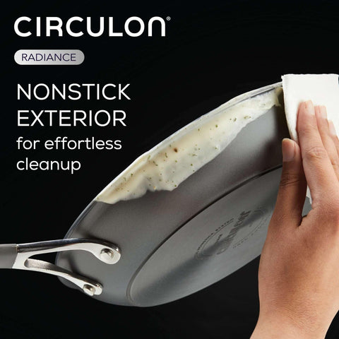 Circulon Radiance handle detail with silicone grip for secure comfortable hold