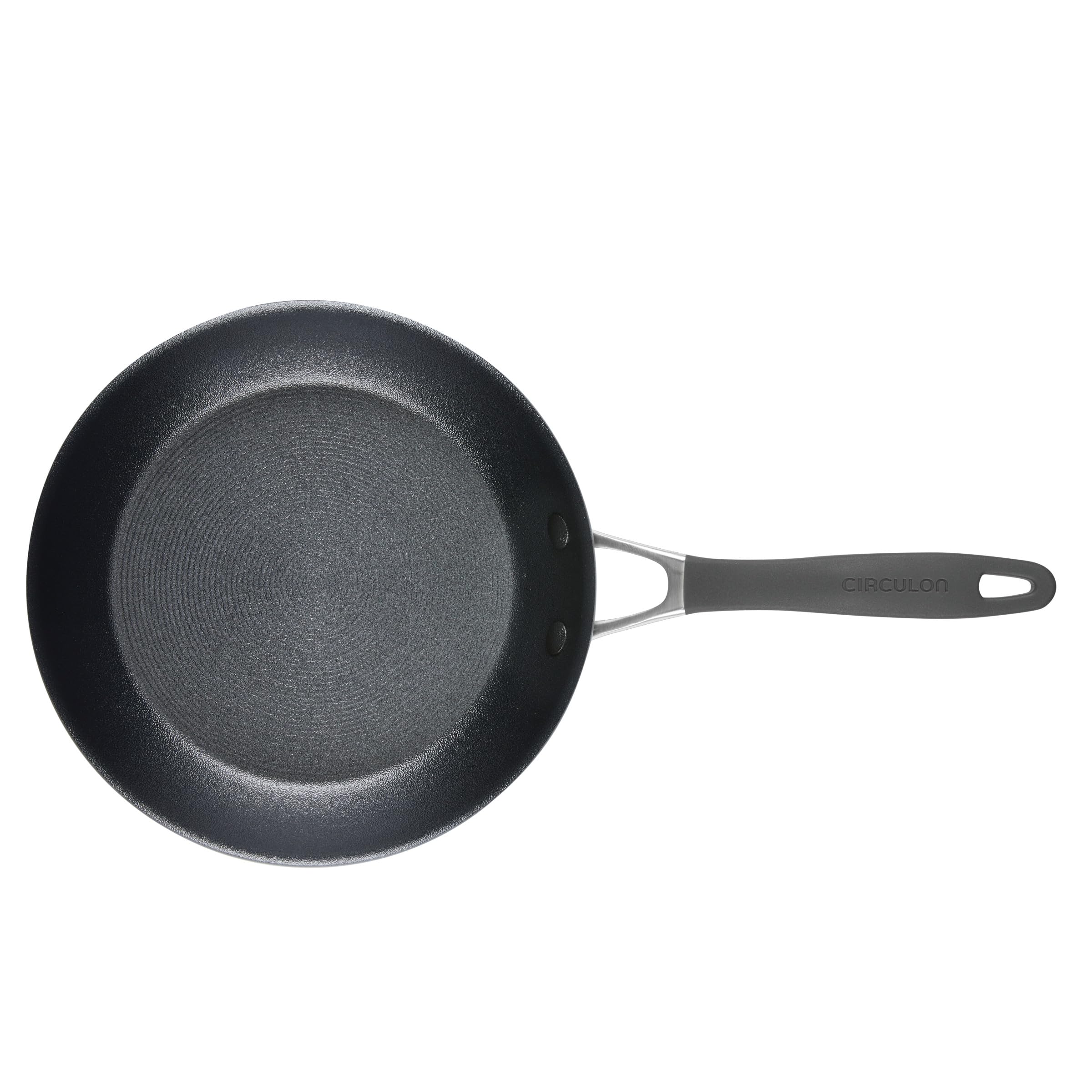 Circulon scale comparison with fruits showing pan size and practical kitchen scale