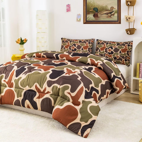 CKOU CCOO comforter on twin bed styled room showing camouflage decor impact