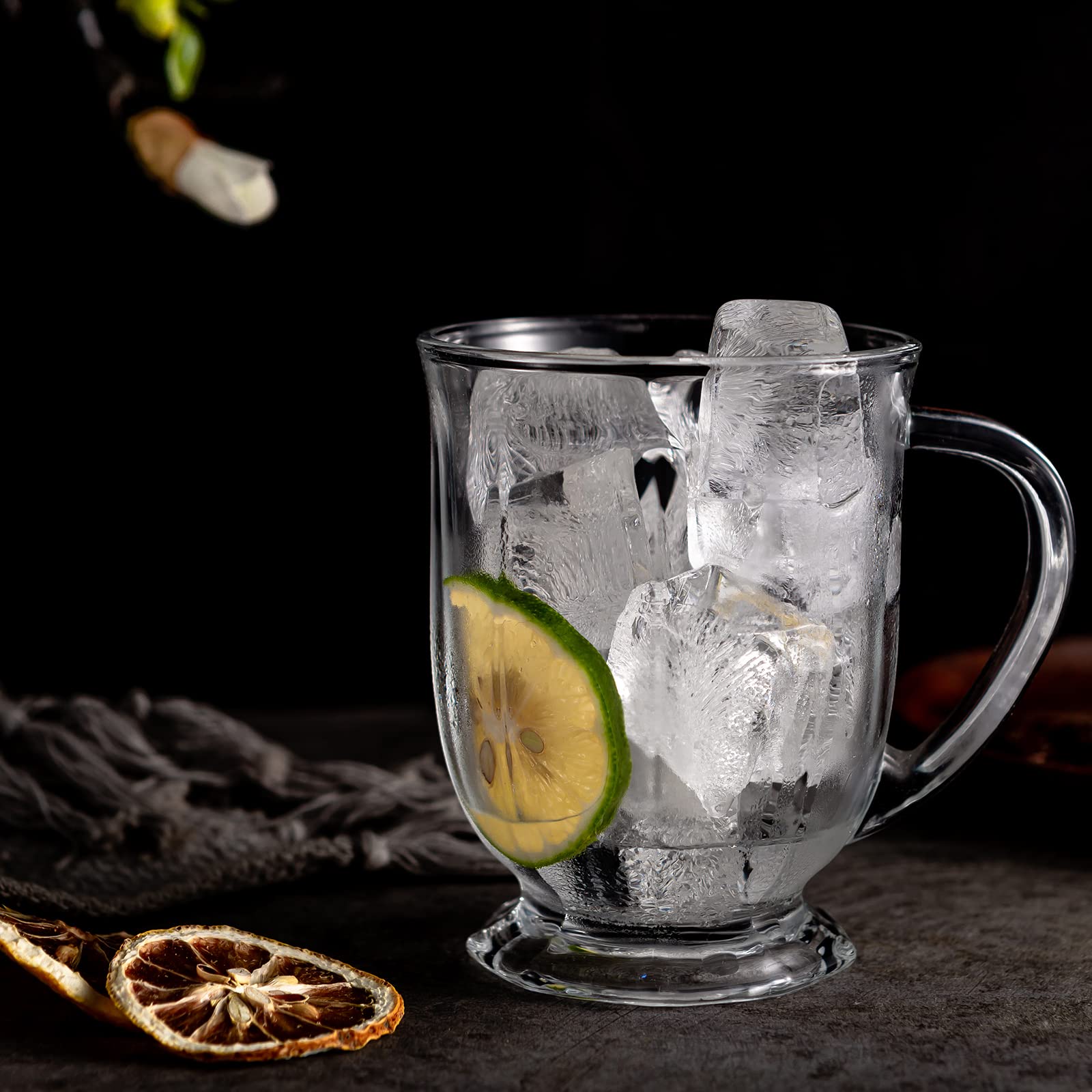 Claplante hand holding a 15 oz mug showing true-to-scale capacity