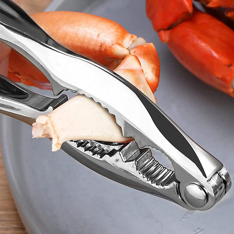 CLEABANKE tools in use cracking crab legs at a dinner table for effortless eating
