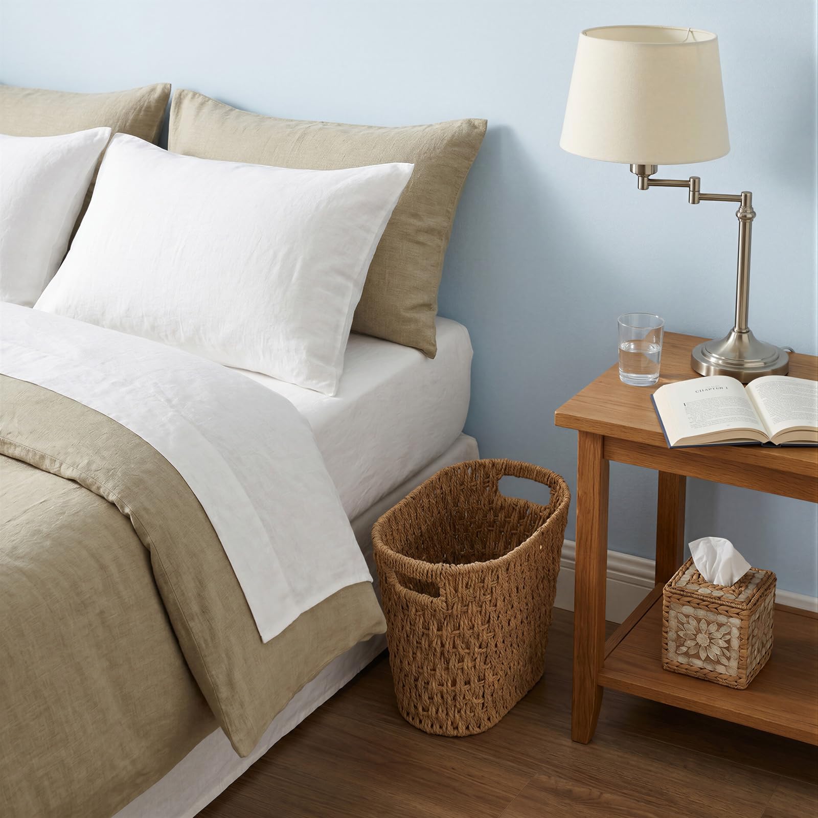 Coeusy close-up of paper rope texture highlighting odor-free woven finish