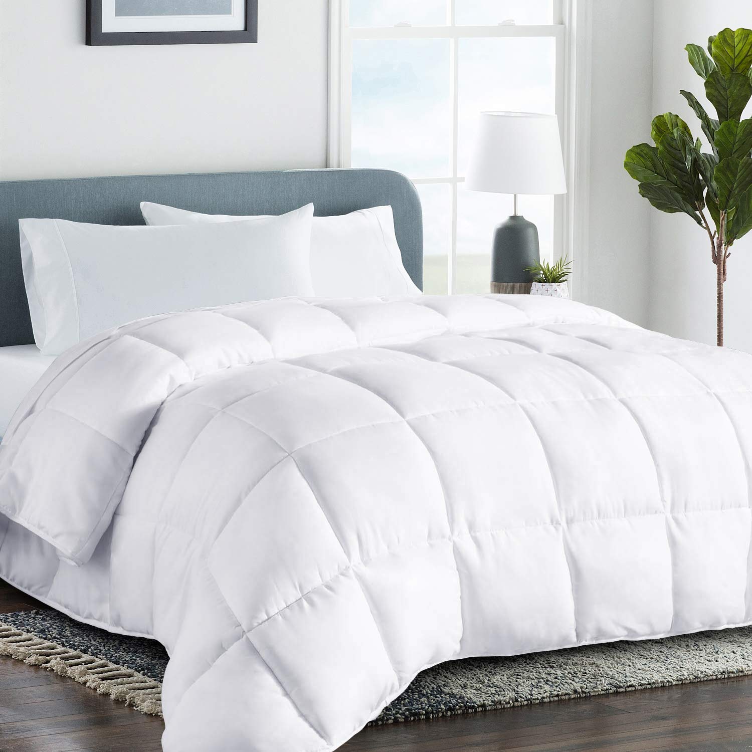 COHOME front view of queen comforter showing clean white finish and neat edges