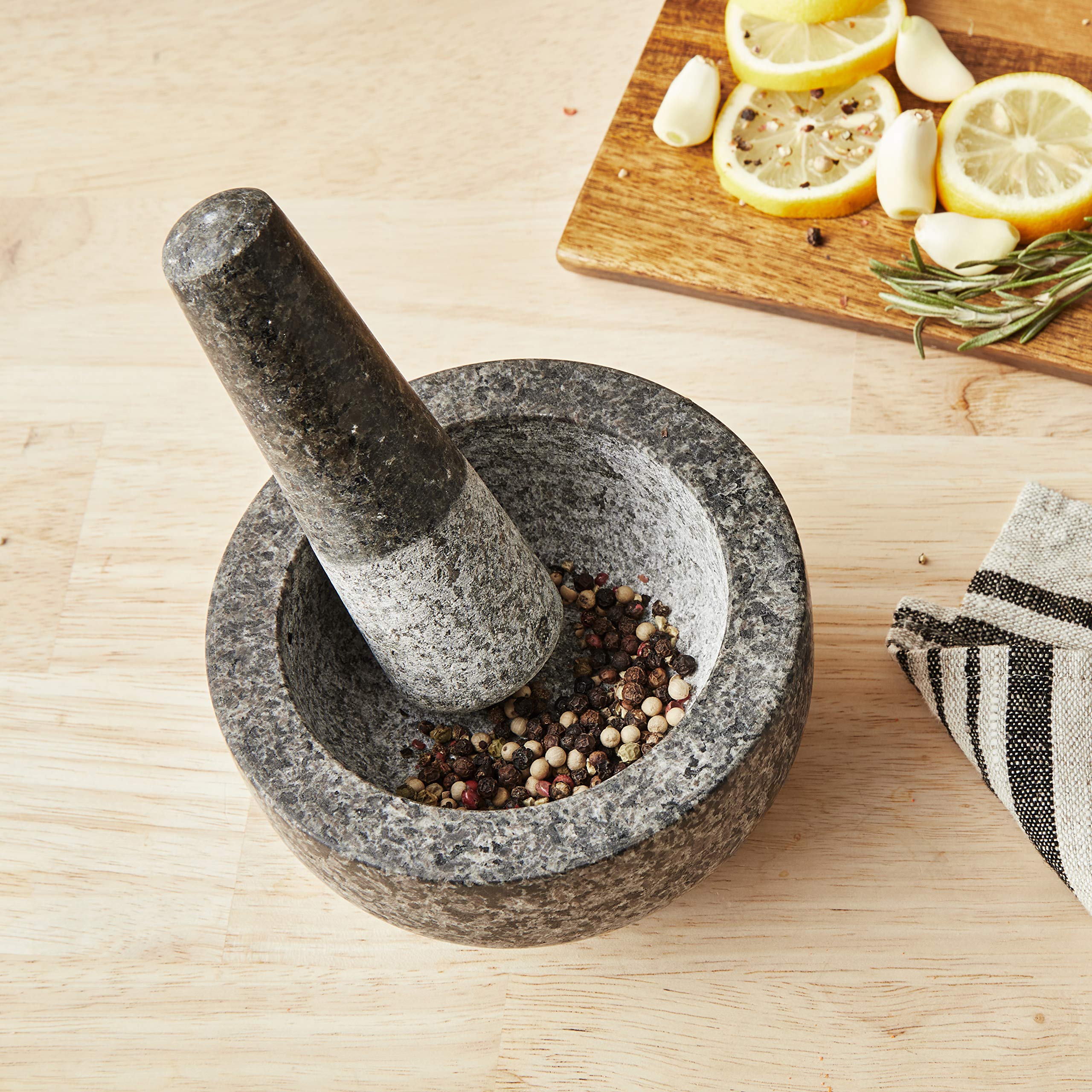 Cole & Mason pestle close-up displaying textured tip for effective grinding