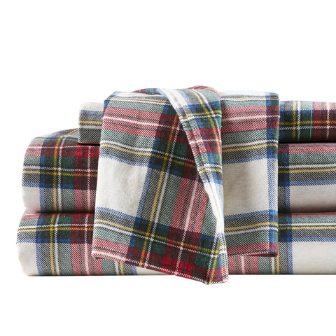 Comfort Spaces full set front view showing fitted sheet and pillowcases for cozy benefit
