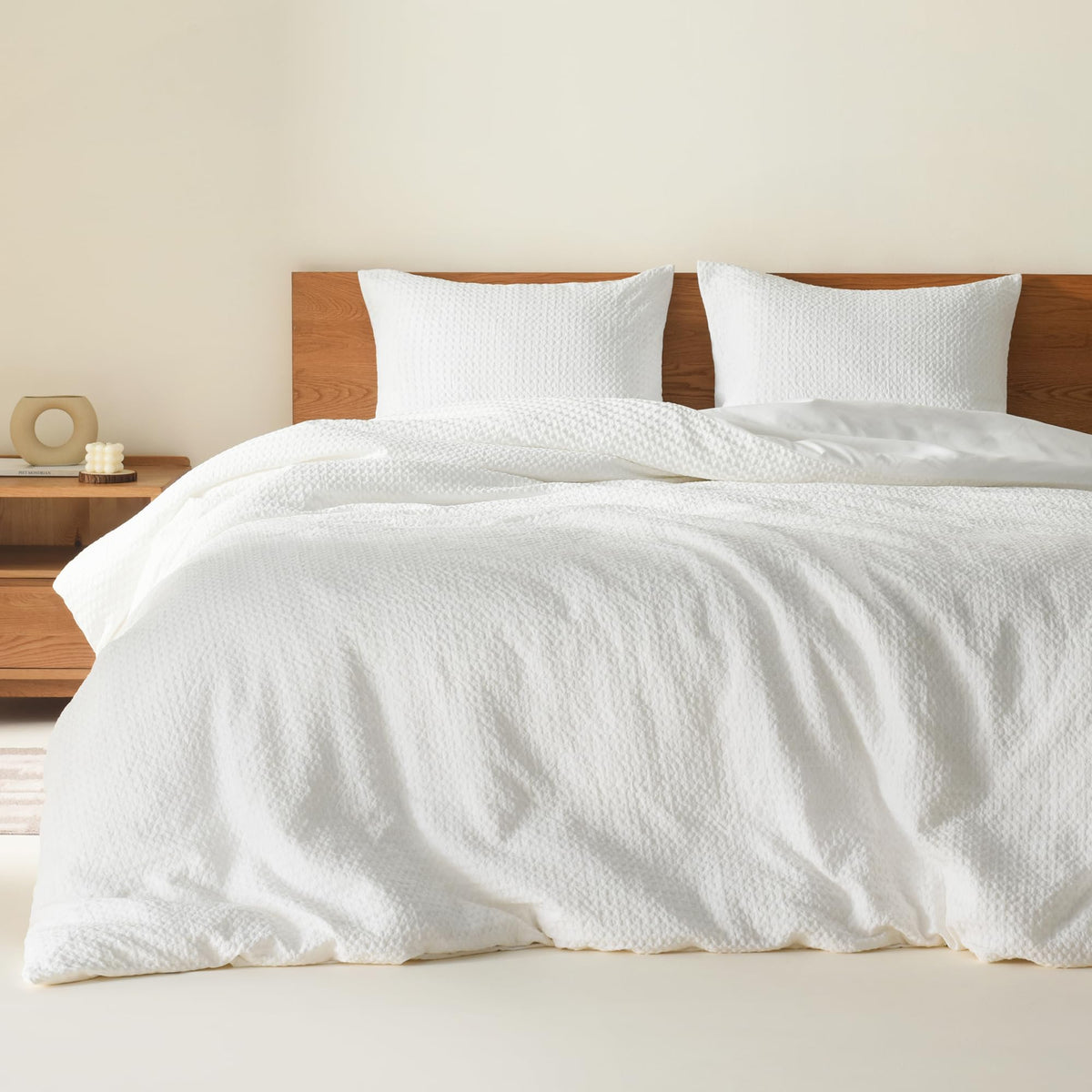 Comfort Spaces front view comforter on twin bed, soft inviting texture