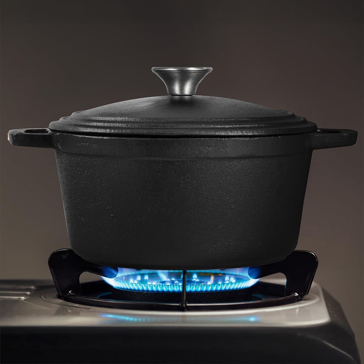 Commercial Chef pot next to common items showing compact size and capacity
