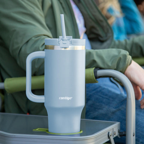 Contigo Streeterville lid close-up showing multi-use sip or straw function benefit