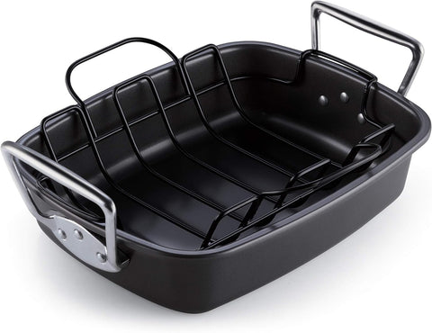 Cook N Home nonstick surface close-up illustrating easy-release and quick cleanup benefit
