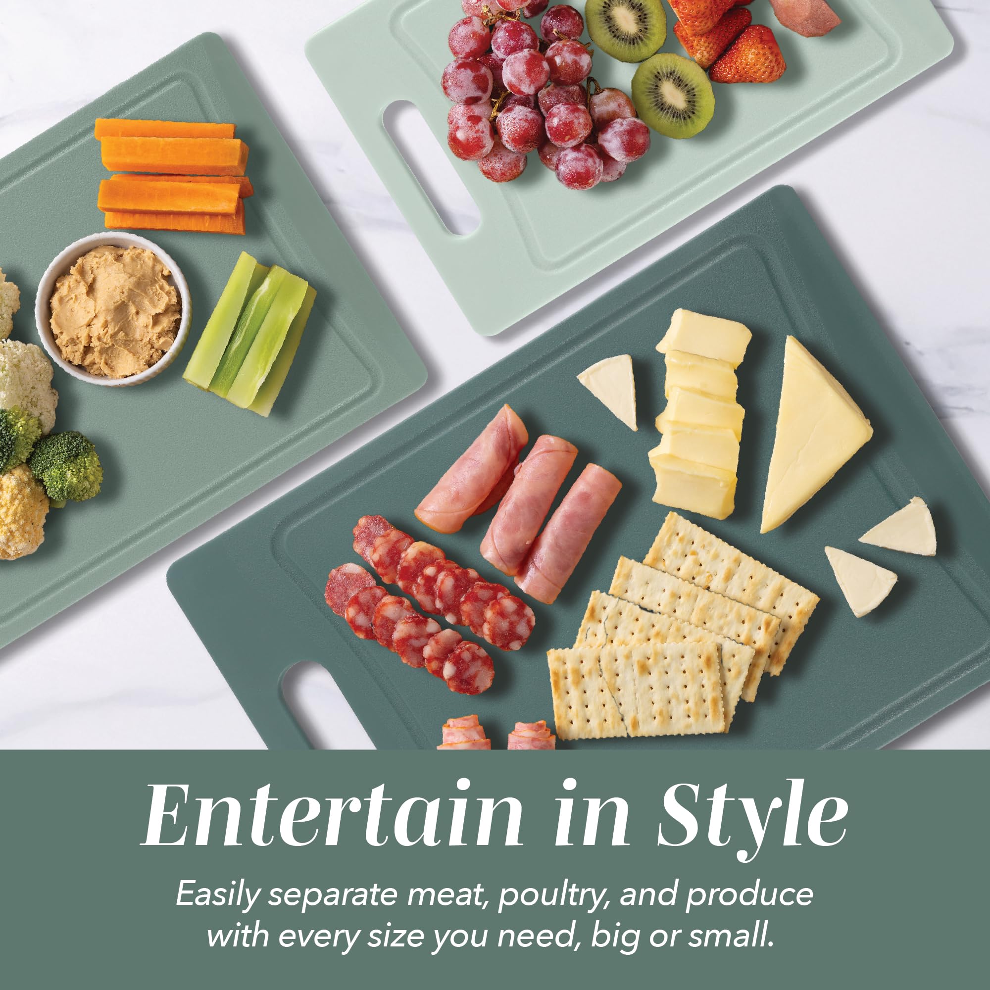 COOK WITH COLOR board surface protecting knife edges and resisting deep cuts
