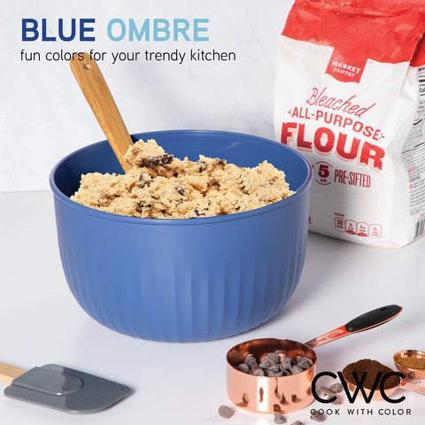 COOK WITH COLOR clear lids close-up showing visibility and secure fit benefit