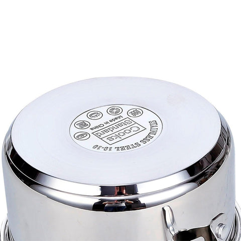 Cooks Standard 7-quart pot in use on stovetop simmering soup for dependable family meals