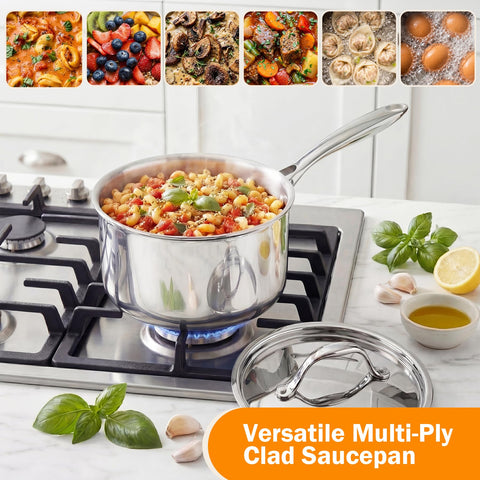 Cooks Standard next to measuring cup showing 3-quart scale and accurate portioning benefit