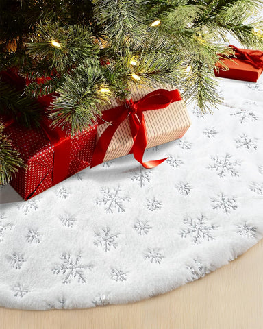 COOLWUFAN front view of 48-inch silver sequin tree skirt showing full design and sparkle