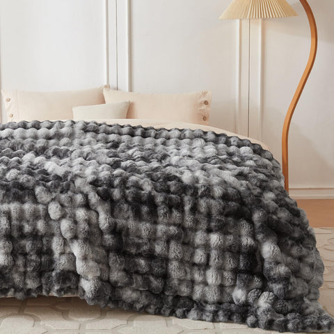 COOVA close-up of bubble texture showing plush microfiber softness benefit