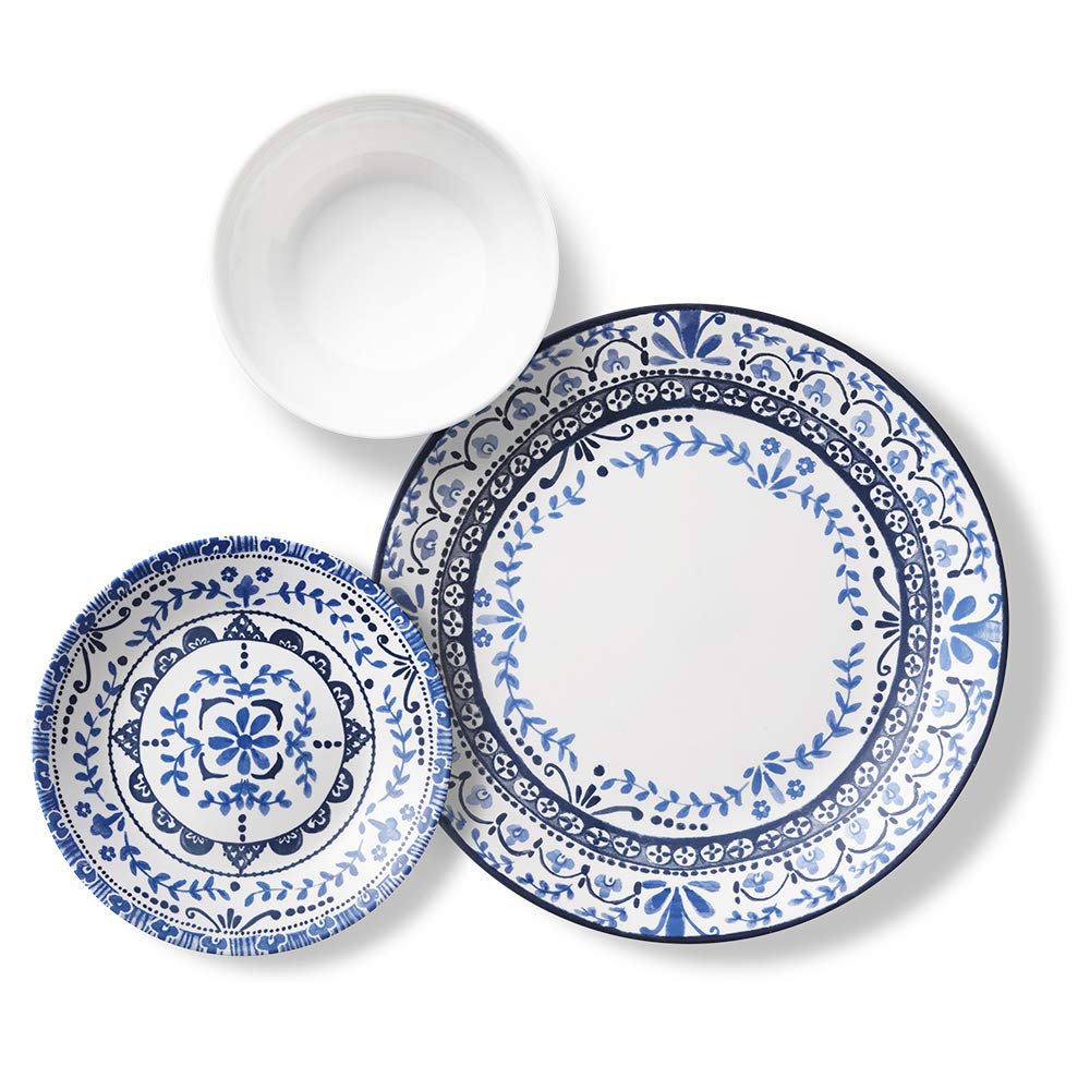 Corelle Portofino plated meal on a dining table showing lightweight convenience in use