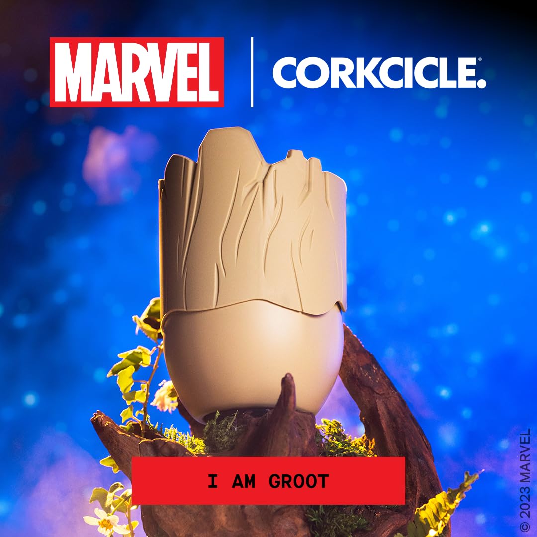 Corkcicle Groot lid and spout detail demonstrating spill-resisting convenience