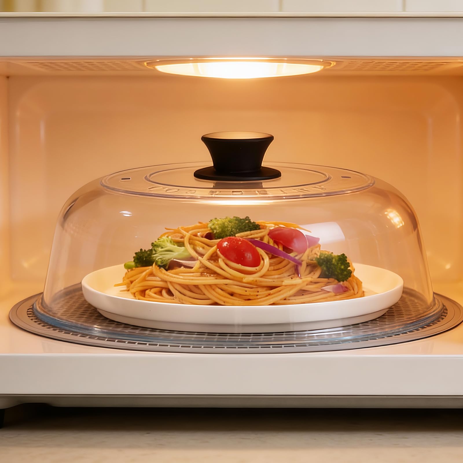 COSYSHINY in microwave over plate demonstrating clean reheating benefit