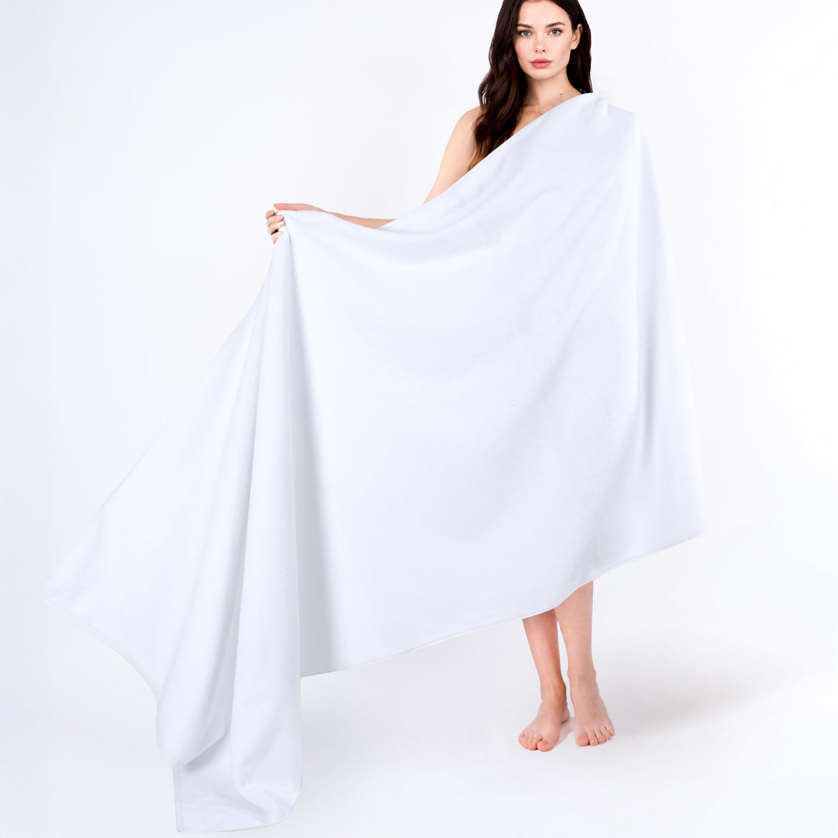 Cotton Paradise front view of snow white bath sheet showing clean look and absorbency
