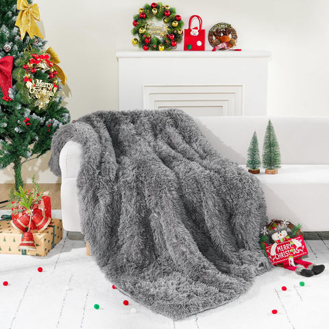 Cottonblue blanket used outdoors for warm cozy lounging benefit