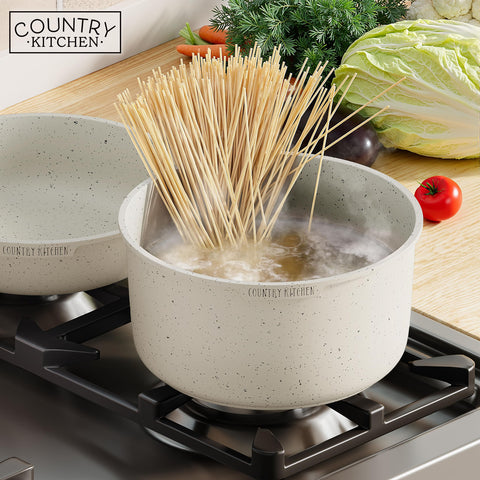 Country Kitchen lids and steam vent showing snug fit and drip control