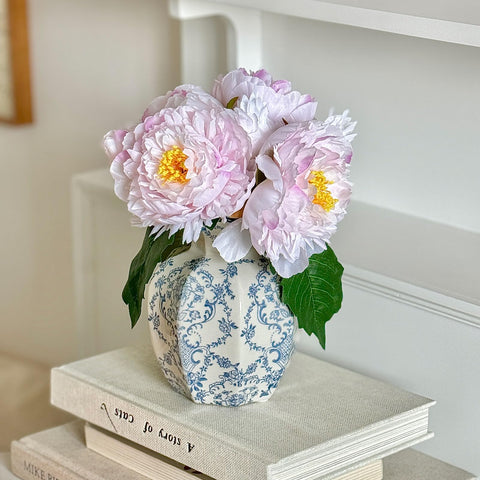 COZLIV vase front view showing vintage blue pattern and elegant silhouette for focal interest