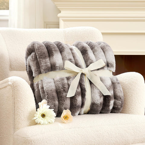 Cozy Bliss hem and edge detail showing neat finishing and durability