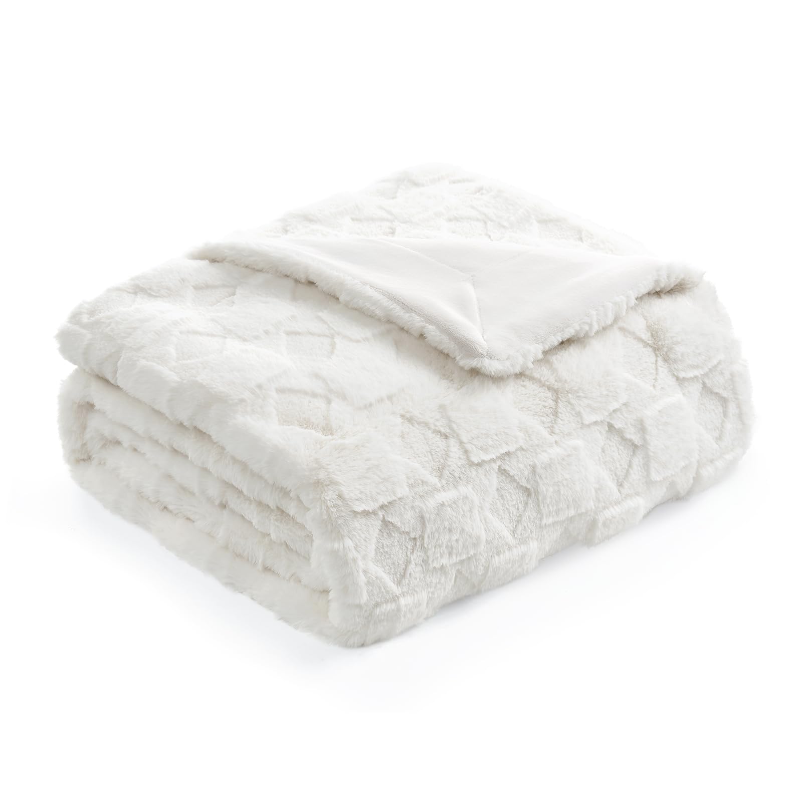 Cozy Bliss stitched edge and label close-up showing quality finish and benefit: durable construction