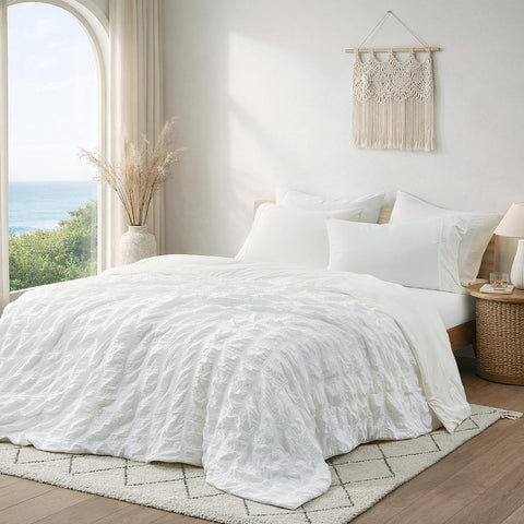 Cozy Bliss front packaging showing queen comforter and gift-ready presentation