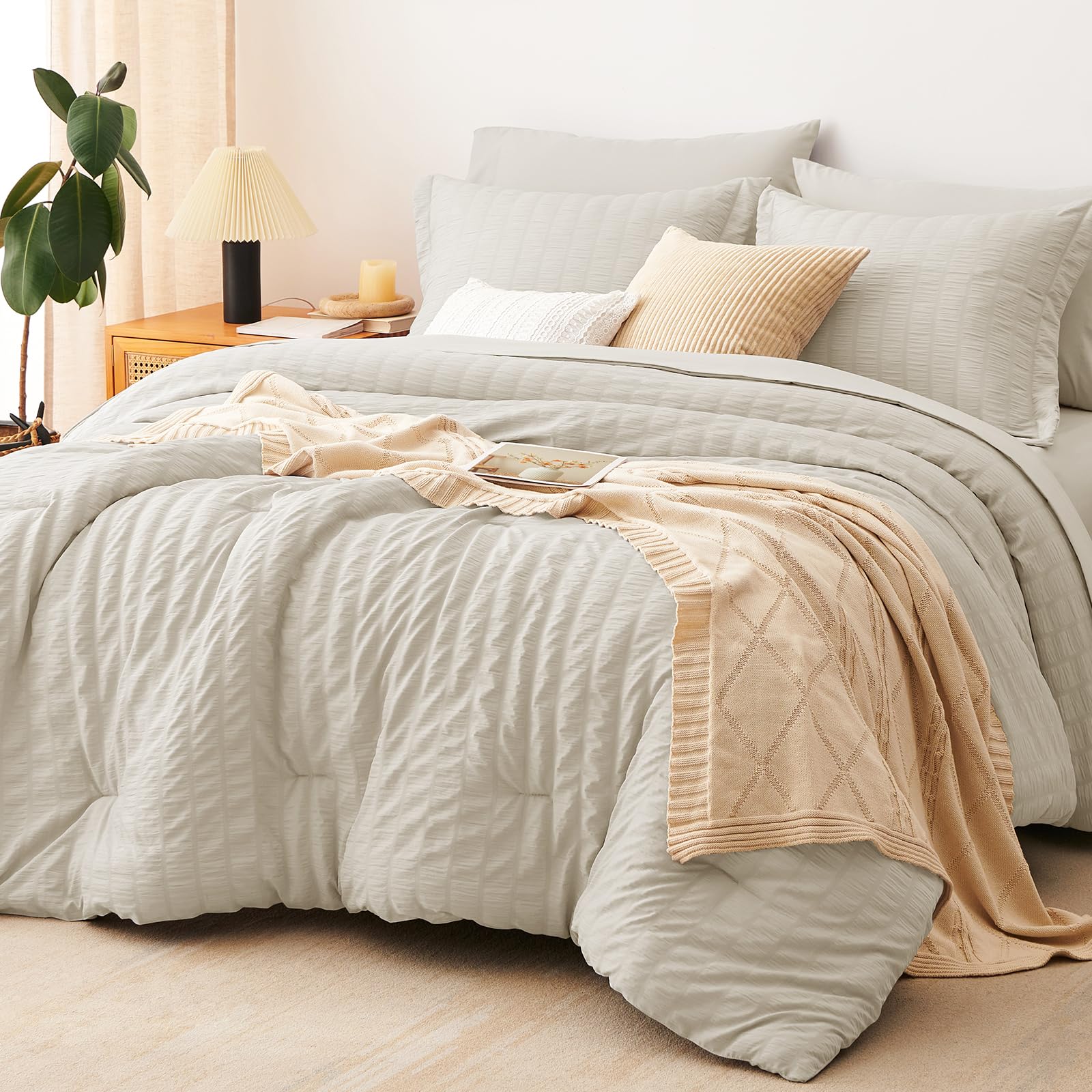 CozyLux comforter front view showing oatmeal seersucker and relaxed style benefit