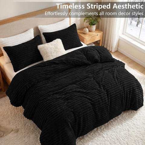 CozyLux matching pillowcases and sewn edges for neat fit