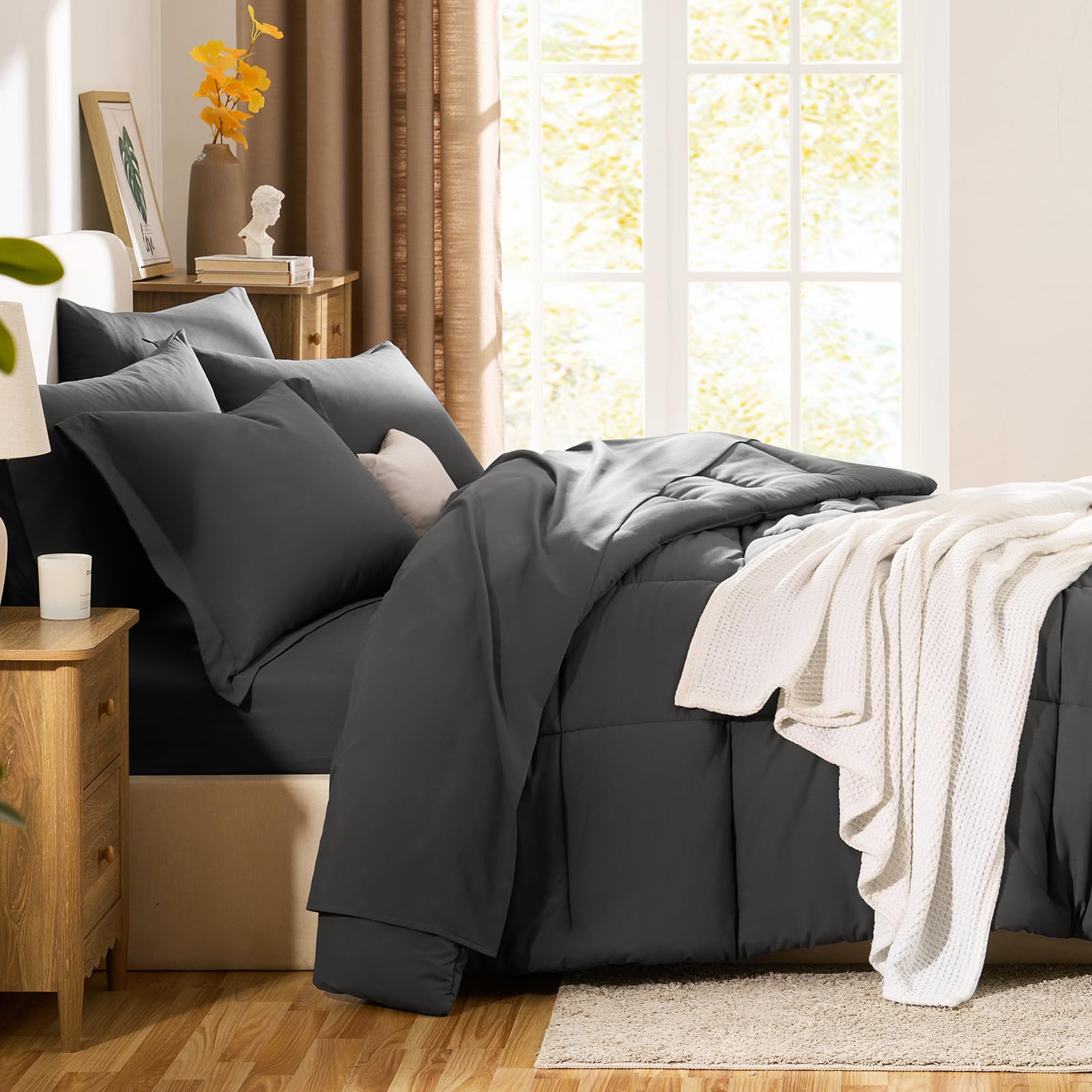 CozyLux size comparison with ruler and mattress edge showing queen dimensions and 14-inch pocket depth