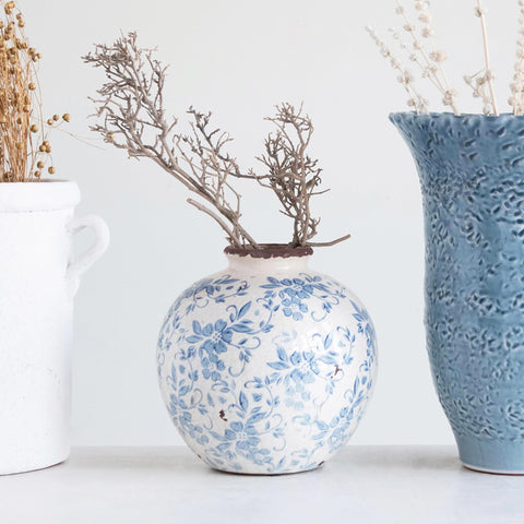 Creative Co-Op next to a 6-inch nursery pot showing true size and fit