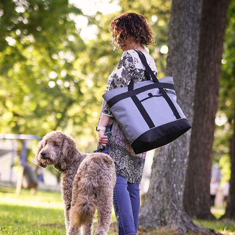 Creative Green Life folded cooler bag illustrating compact storage convenience