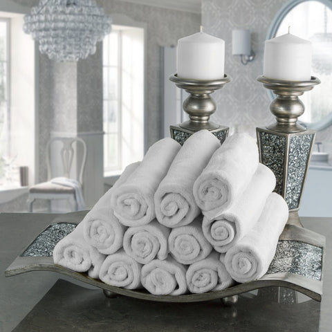 Creative Scents Schonwerk paired with dried florals creating contrast and warmth