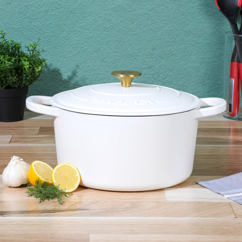Crock-Pot interior enamel close-up showing smooth surface for easier cleaning
