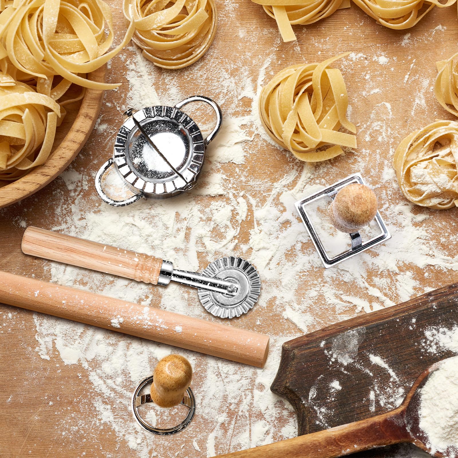 crssbrohip dumpling press in use sealing filling with consistent pressure