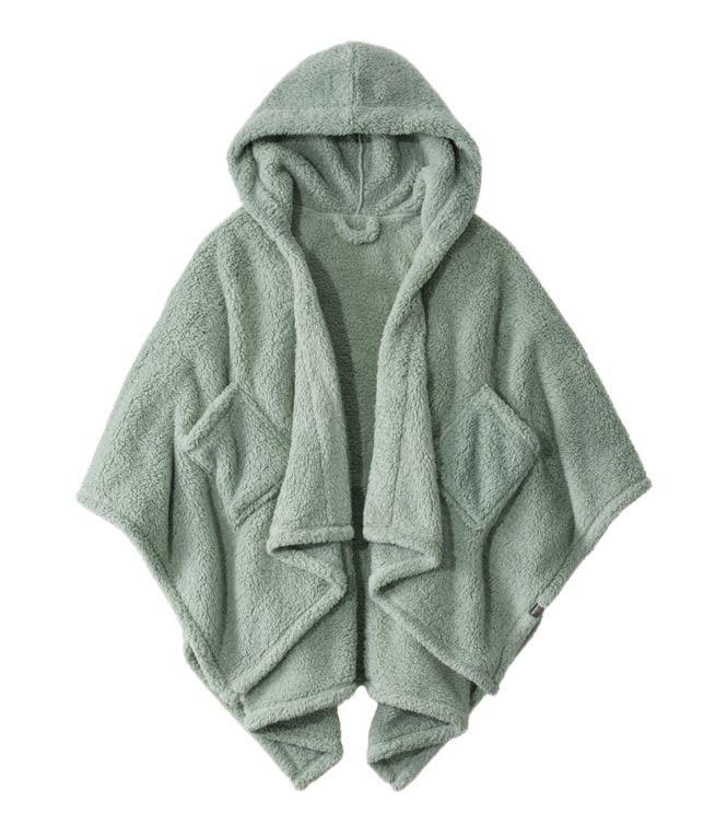 CUBRIDGE front view hooded blanket showing cozy coverage and easy wear