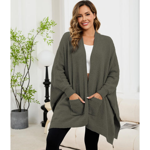 CUBRIDGE side slits and flowy hem allowing comfortable arm movement