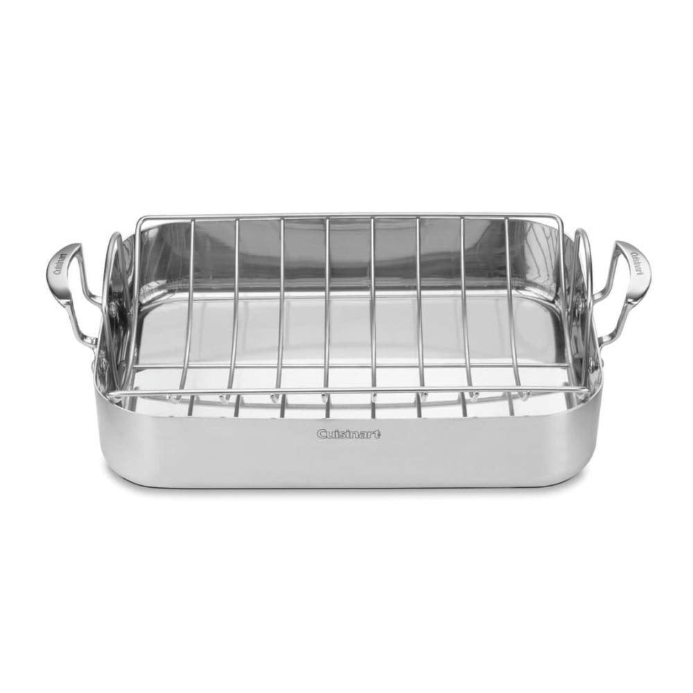 Cuisinart 16-inch roaster with rack showing roomy cavity and consistent roasting